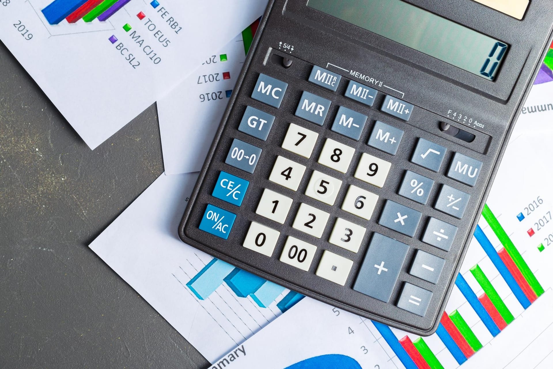 Cloud bookkeeping setup — organized financial data on screen